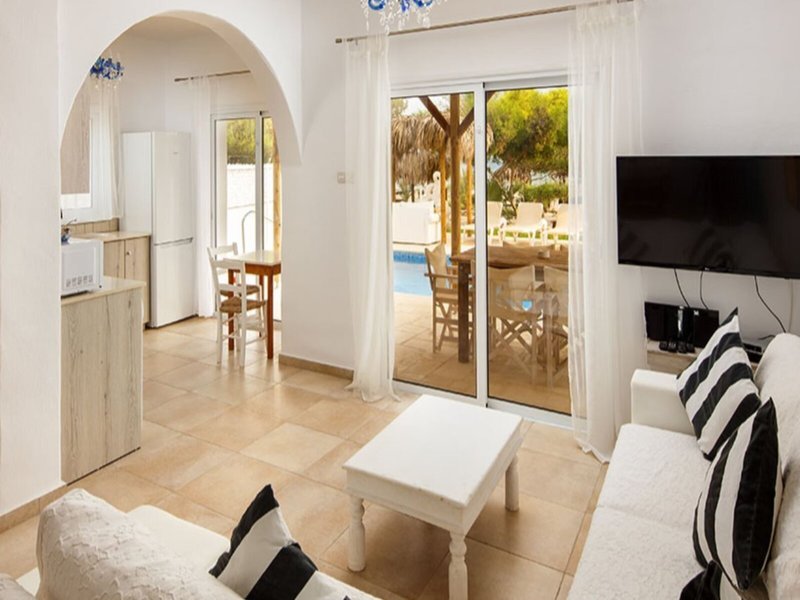 Thalassines Beach Villas 29