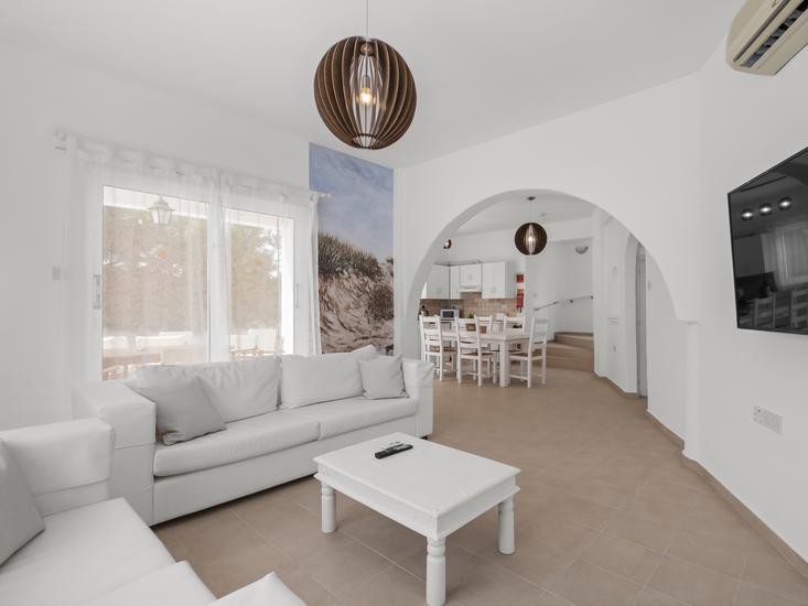 Thalassines Beach Villas 8