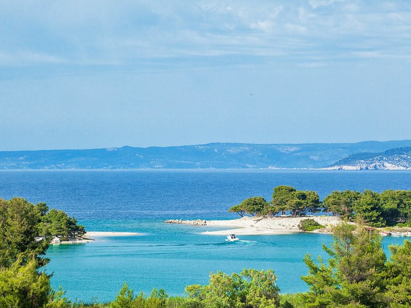 Xenios Port Marina Hotel 6