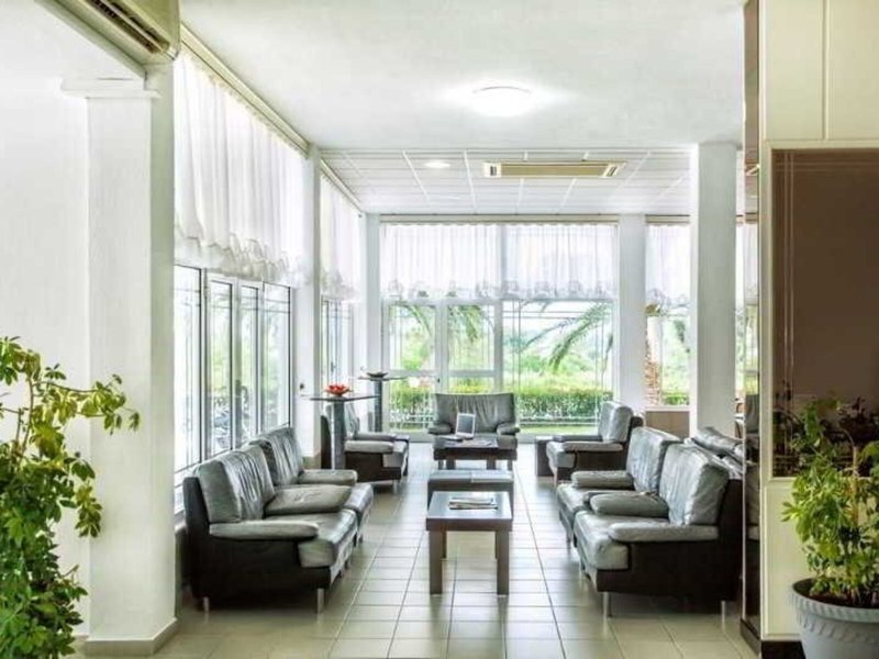 Xenios Port Marina Hotel 16