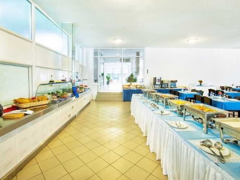 Xenios Port Marina Hotel 18