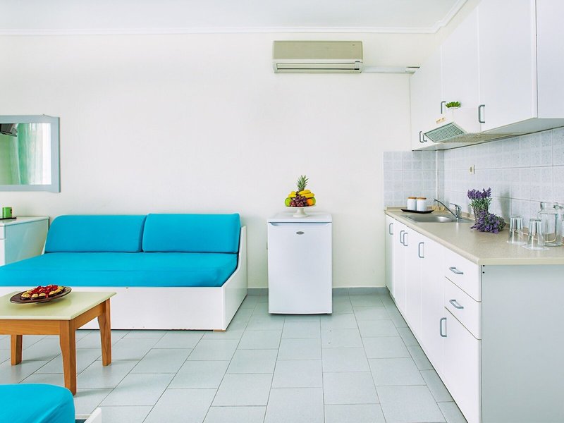 Xenios Port Marina Hotel 44