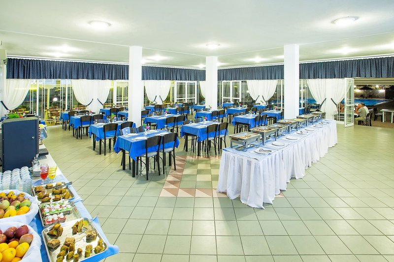 Xenios Port Marina Hotel 9