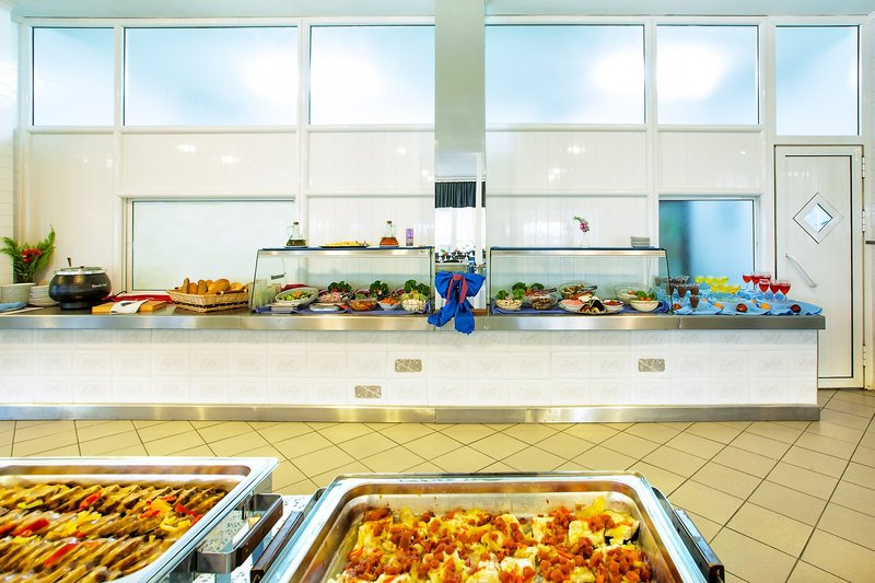 Xenios Port Marina Hotel 10