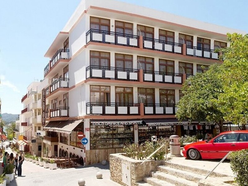 Tramuntana Apartments 1