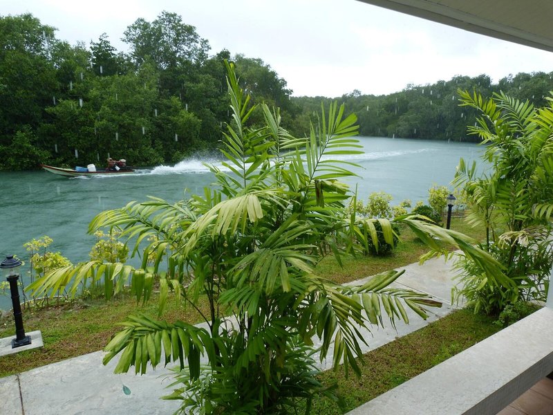 Chaiyo Resort 9