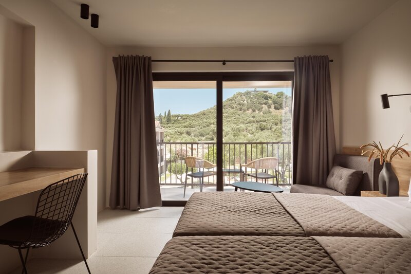 Filoxenia Hotel 42