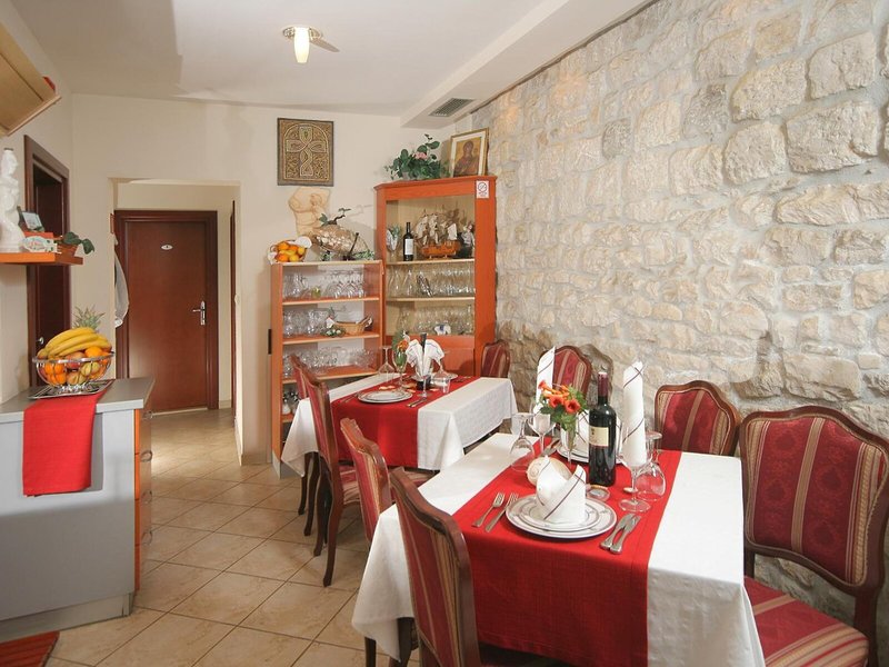 Hotel Trogir 12