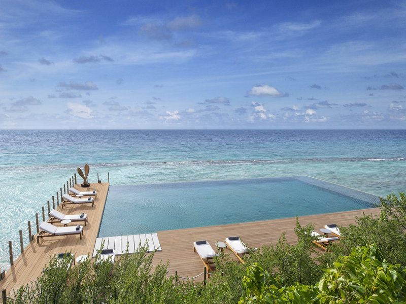 JW Marriott Maldives Resort & Spa 6
