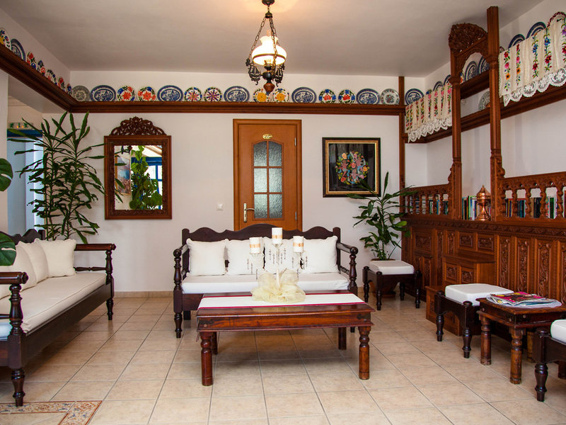 Studios Blue Waves 16