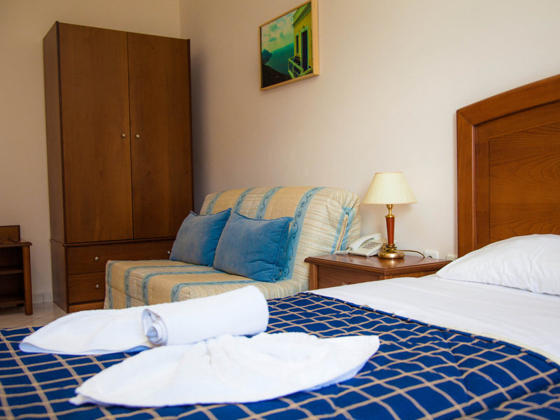 Studios Blue Waves 24