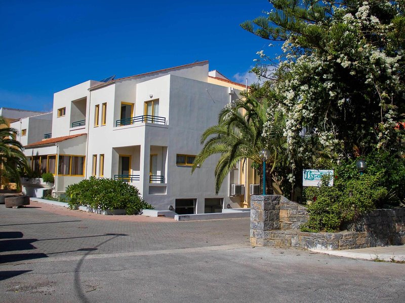 Lycasti Maisonettes 2