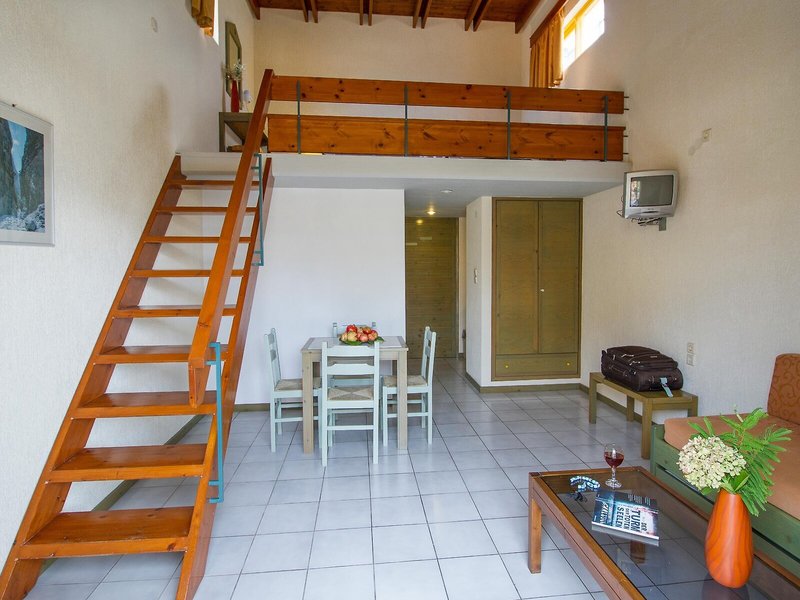 Lycasti Maisonettes 3