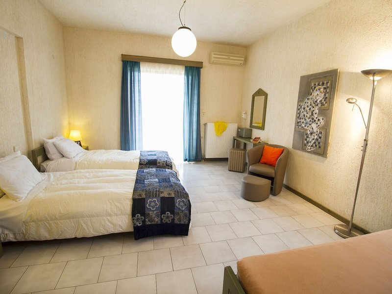 Lycasti Maisonettes 13