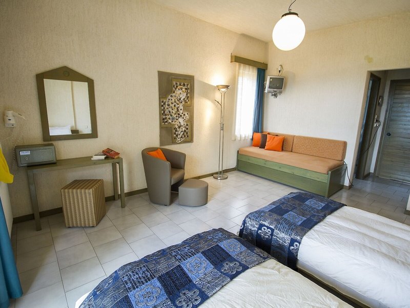 Lycasti Maisonettes 14