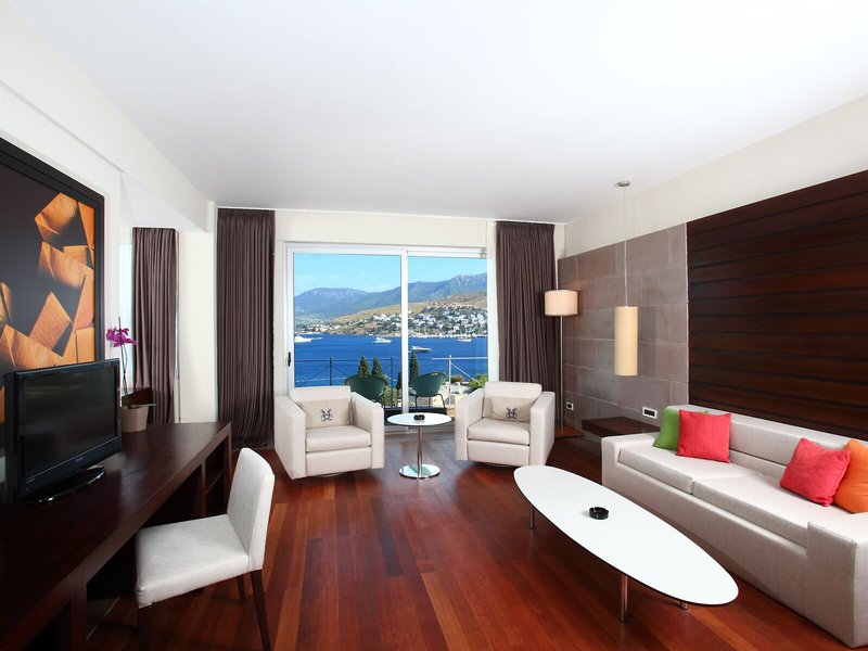 No:81 Hotel 37