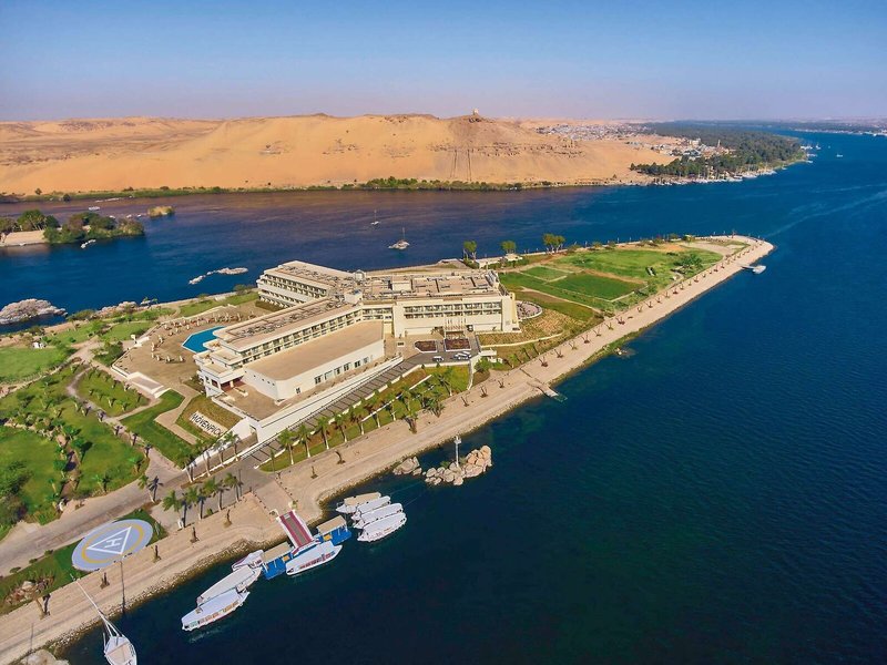 Mövenpick Resort Aswan 11