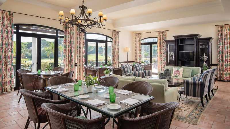 Pine Cliffs Gardens 35