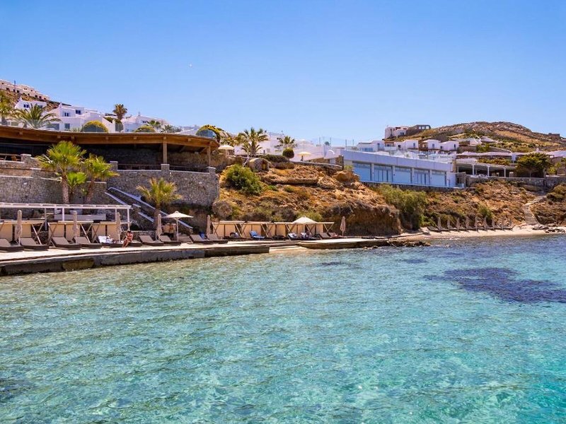 Saint John Hotel & Villas 12