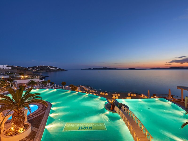 Saint John Hotel & Villas 14