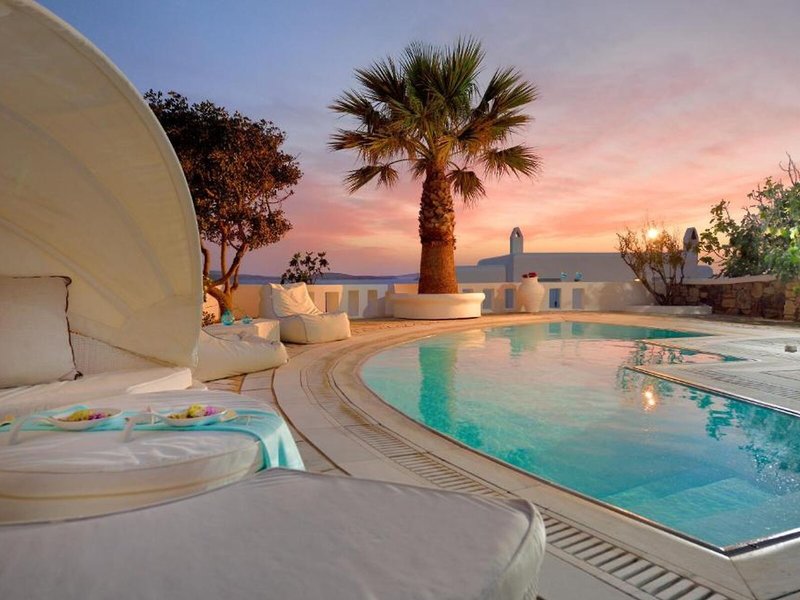 Saint John Hotel & Villas 18