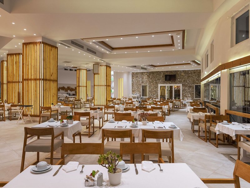 Saint John Hotel & Villas 35