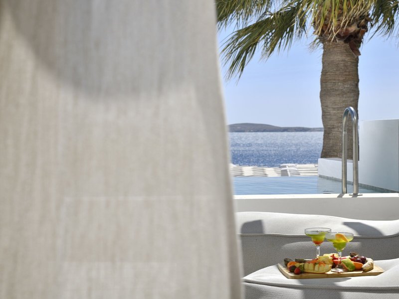 Saint John Hotel & Villas 10