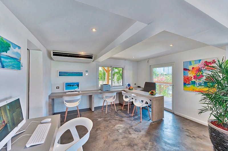 Grand Case Beach Club 8