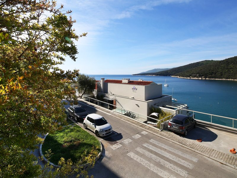 Adoral Boutique Hotel 10 - Landscape