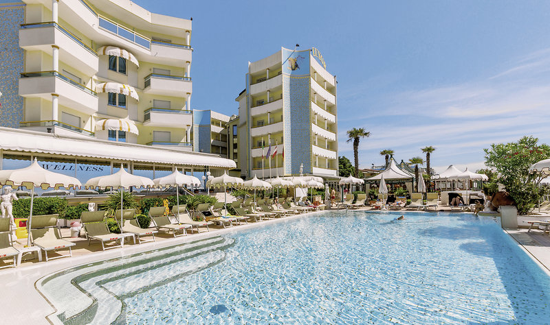 Luxor & Cairo The Beach Resort 2