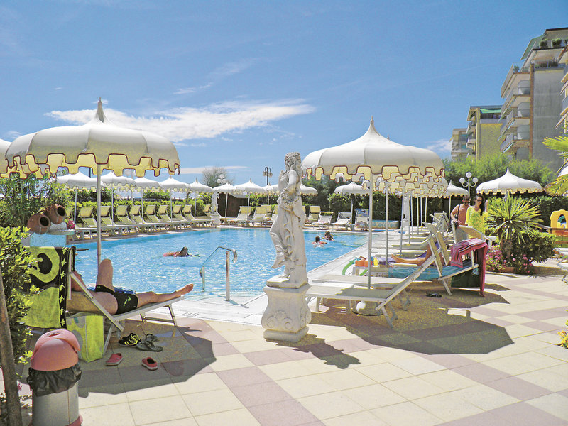 Luxor & Cairo The Beach Resort 3