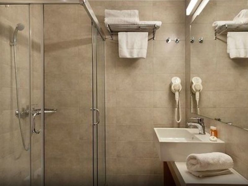 Kriti 32 - Bathroom Example