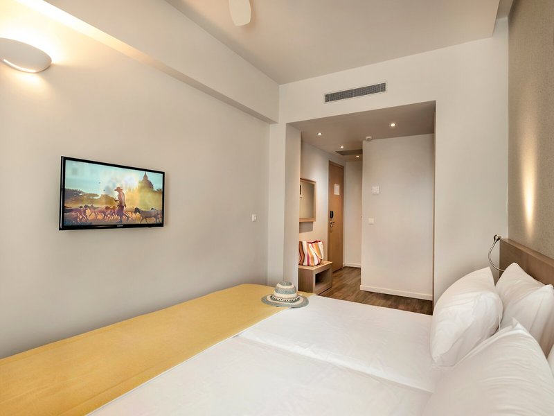 Kriti 34 - Room Example