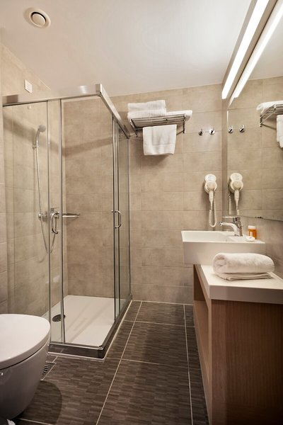 Kriti 35 - Bathroom Example