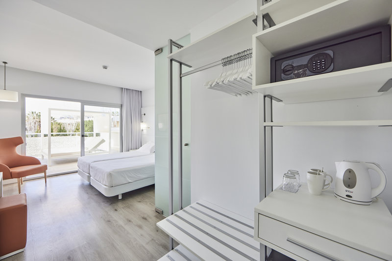 Hotel Astoria Playa 5