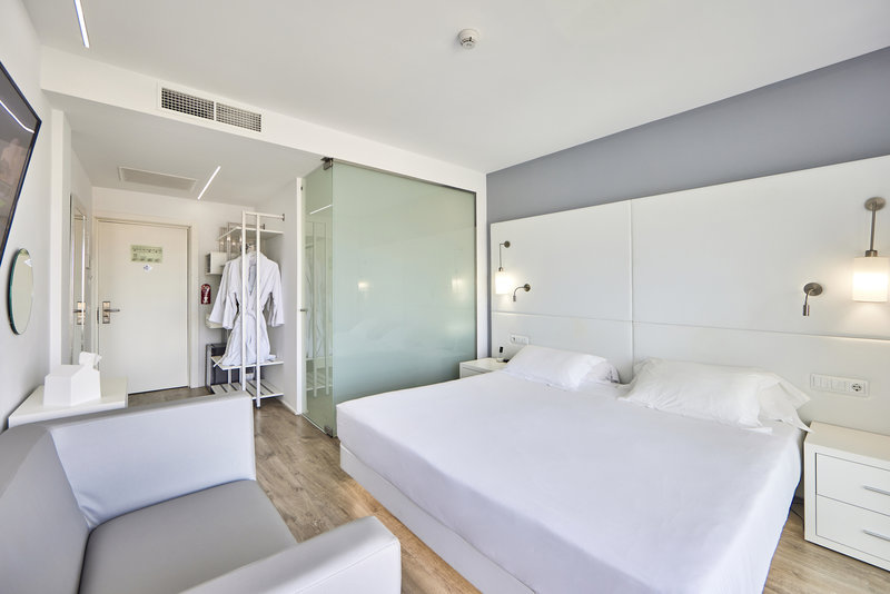 Hotel Astoria Playa 8