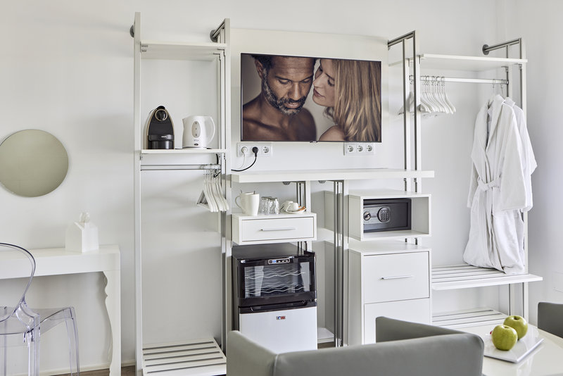 Hotel Astoria Playa 11