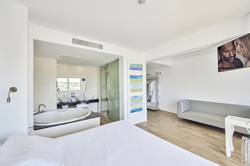 Hotel Astoria Playa 13