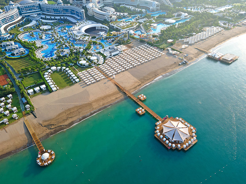 Sueno Hotels Deluxe Belek 14 - Beach