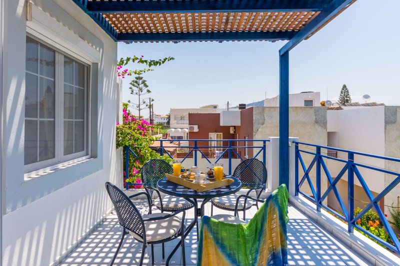 Evdokia Suites 18