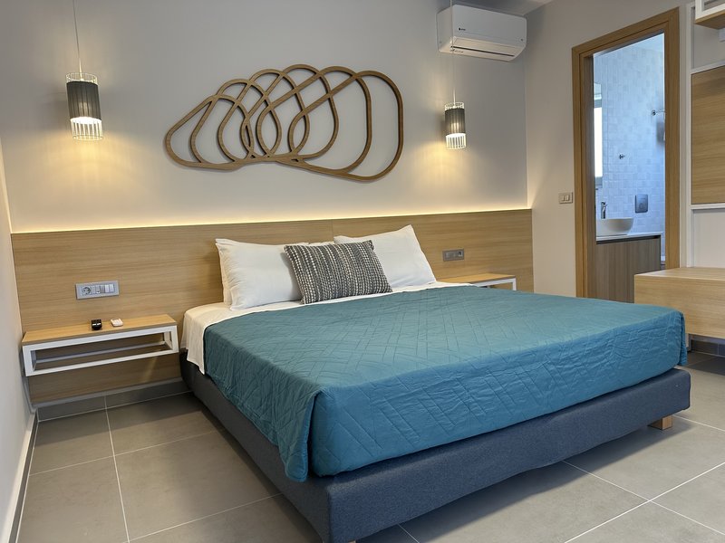 Evdokia Suites 25
