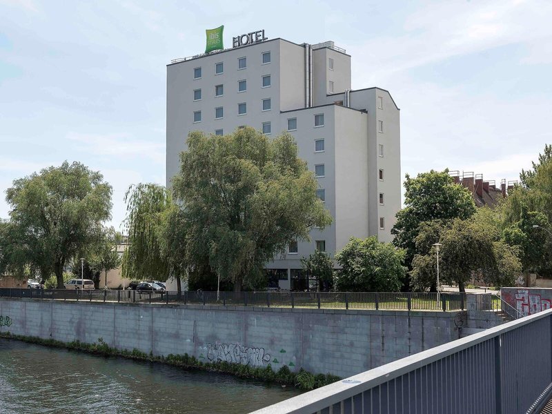 ibis Styles Berlin Treptow 5