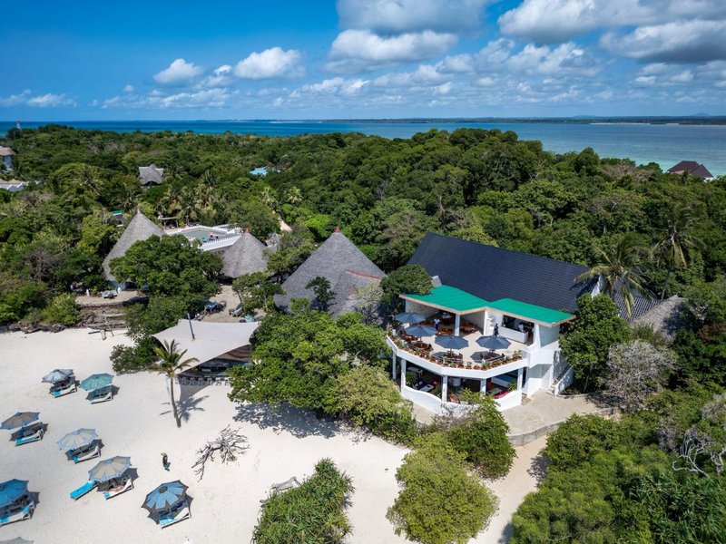 Chale Island Resort 8