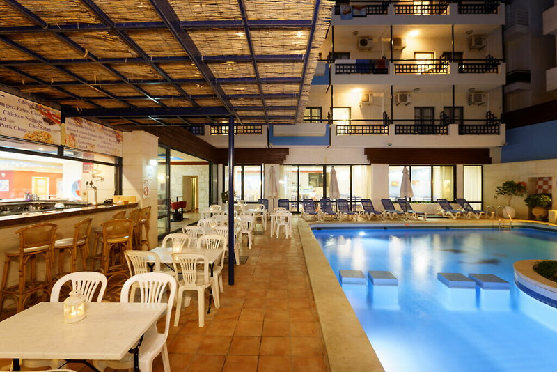 Agrabella Hotel 8
