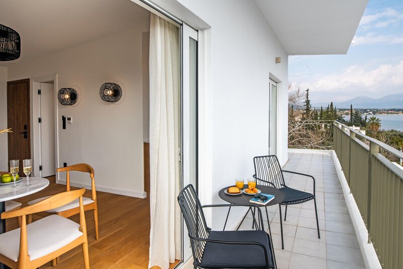 Grand Bleu Sea Resort 51