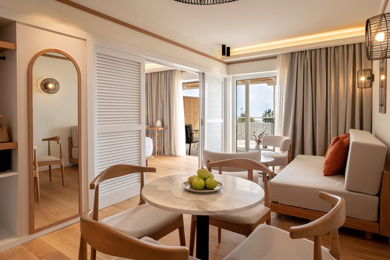 Grand Bleu Sea Resort 55