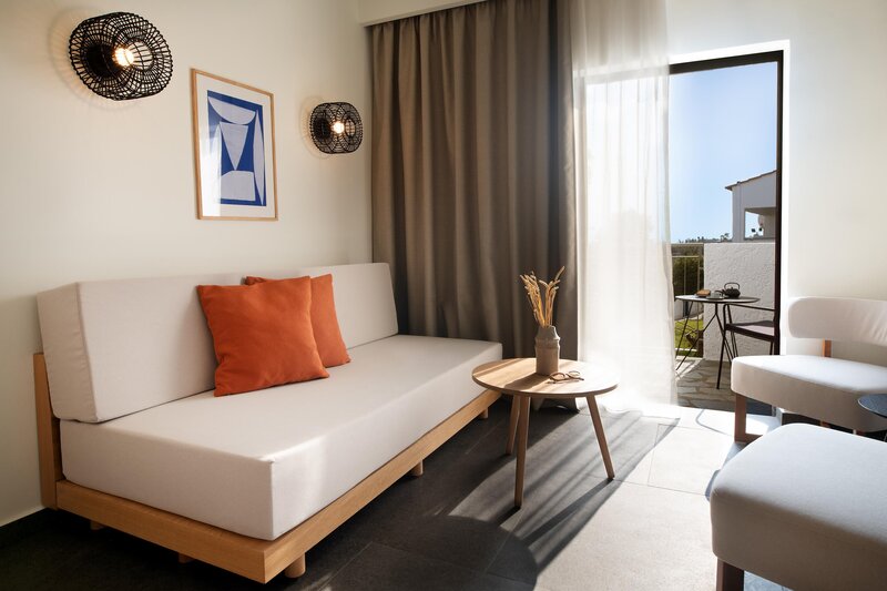 Grand Bleu Sea Resort 57