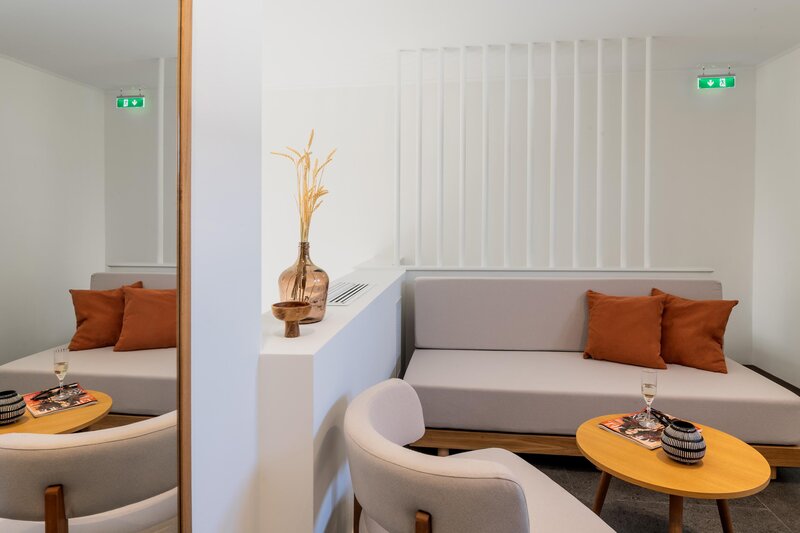 Grand Bleu Sea Resort 59