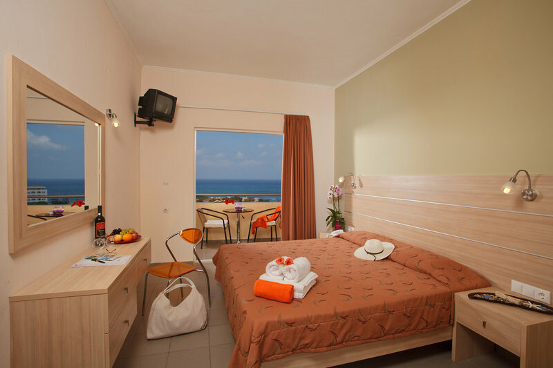 Oasis Hotel 3
