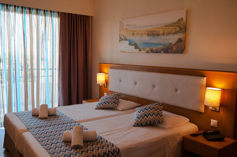 Sea Melody Beach Hotel 8